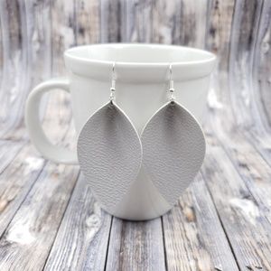 Beautiful Silver pearl Faux Leather Earrings!